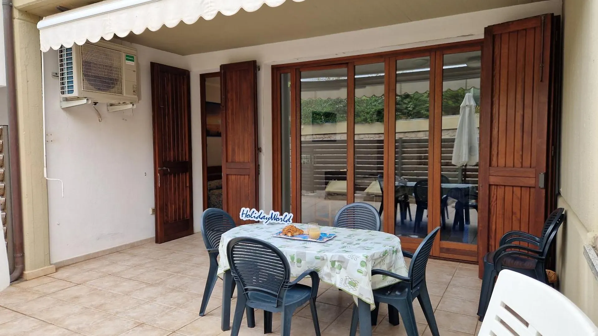 סנטה טרזה גאיורה Appartamento Marina By Holiday World
