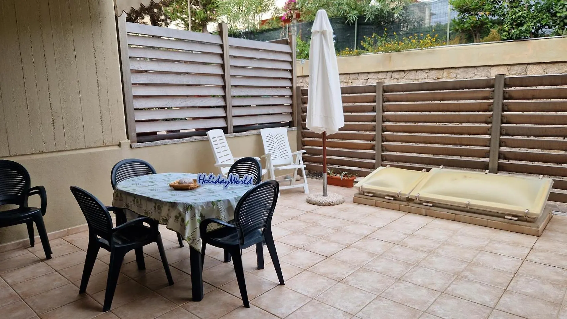 סנטה טרזה גאיורה Appartamento Marina By Holiday World דירה